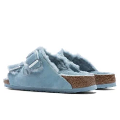 Birkenstock Narrow Arizona Shearling - Light Blue -Fashion Clothing Store Birkenstock Narrow Arizona Shearling Light Blue 1021418 03 09 22 Feature 3