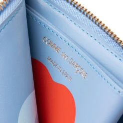 Comme Des Garcons SA3100RE Ruby Eyes Wallet - Blue -Fashion Clothing Store Comme des Garcons SA3100RE Ruby Eyes Wallet Blue SA3100RE BLU 02 15 2022 01