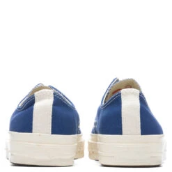 Converse X Comme Des Garcons PLAY All Star Chuck '70 Ox - Blue -Fashion Clothing Store Converse x Comme Des Garcons PLAY All Star Chuck 70 Low Blue AZ K121 001 2 07 15 2021 01 5