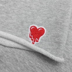 Heart Logo Sweatshort - Heather Grey 11 Heart Logo Sweatshort - Heather Grey -Fashion Clothing Store Emotionally Unavailable Heart Logo Sweatshort Heather Grey EU SS23 SS2 HTG 03 11 23 Feature DV 8