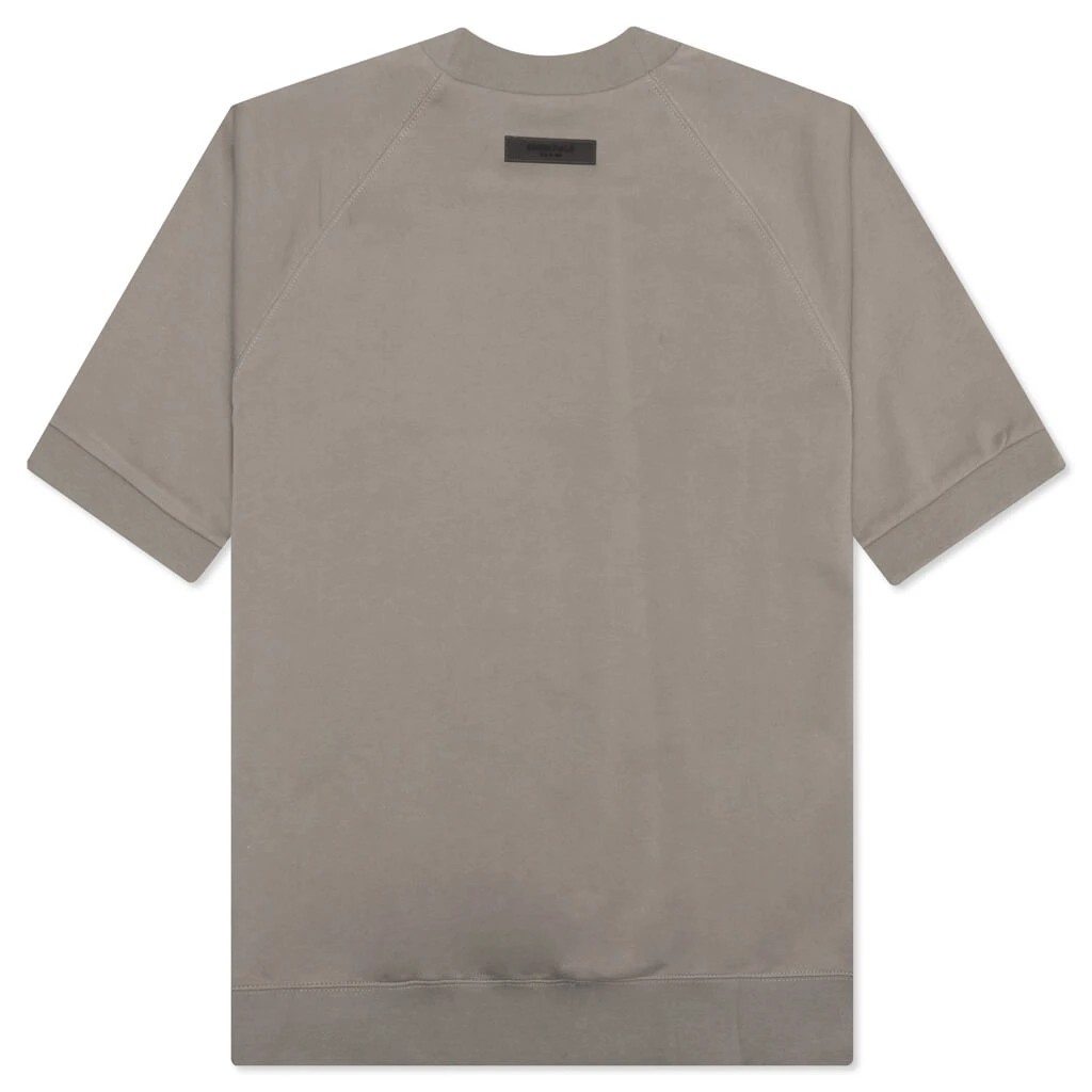 Essentials S/S Sweatshirt - Desert Taupe 4 Essentials S/S Sweatshirt - Desert Taupe - Image 2