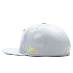 Feature X New Era 'Opal' 59FIFTY Fitted - Chicago White Sox -Fashion Clothing Store Feature x New Era Opal 59FIFTY Fitted Chicago White Sox 70679138 06 11 22 Feature DV 3