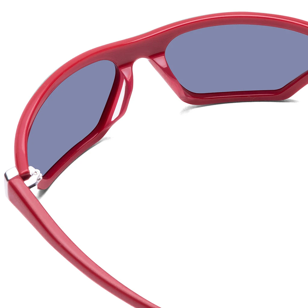 Gentle Monster X HBA Monster ANTAGONIST R2 5 Gentle Monster X HBA Monster ANTAGONIST R2 - Image 3