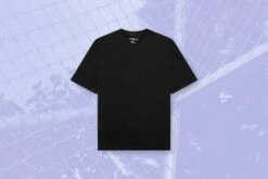 Jordan X J Balvin S/S Tee Solid - Black 11 Jordan X J Balvin S/S Tee Solid - Black -Fashion Clothing Store Jordan x Jbalvin S S Tee Solid Black FV1379 010 09 16 23 Feature JP f01396d3 1f70 4519 82e2 e70e67999d46