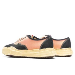 Baker OG Sole Canvas - Black/Pink -Fashion Clothing Store Maison Mihara Yasuhiro Baker OG Sole Canvas Black Pink A11FW721 BPK 10 15 23 Feature KN 5