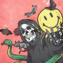 MARKET Smiley Look At The Bright Side Tie-Dye Sweatshorts -Pink -Fashion Clothing Store Market Smiley Look At The Bright Side Tie Dye Pink 395000450 07 16 22 Feature DV 3