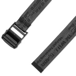 Classic Industrial Belt H35 - Black/Black -Fashion Clothing Store Off White c o Virgil Abloh Classic Industrial Belt H35 Black Black oMRB082C99FAB0011010 09 17 22 feature02 MG