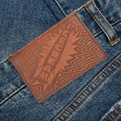 Perimeter Jean - Blueberry Haze -Fashion Clothing Store Perimeter Jean Blueberry Haze 431 6101 271 09 13 23 Feature VR 6