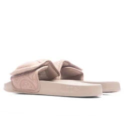 Puma X Lauren London Leadcat 2.0 (GS) - Fungi/Teak -Fashion Clothing Store Puma x Lauren London Jr Leadcat 2.0 Fungi Teak 384800 06 11 20 22 Feature JM 5