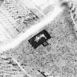 Stussy Hairy Plaid Cardigan - White 9 Stussy Hairy Plaid Cardigan - White -Fashion Clothing Store Stussy Hairy Plaid Cardigan White 117169 02 10 23 Feature KN 6