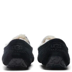 Ugg Ascot Slipper - Black 9 Ugg Ascot Slipper - Black -Fashion Clothing Store UGG Ascot Slipper Black 1101110 BLK 01 01 2022 01 4