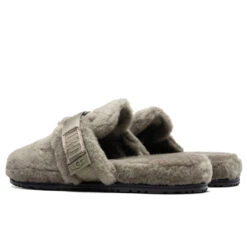 Ugg Fluff It Slipper - Burnt Olive -Fashion Clothing Store UGG Fluff It Slipper Burnt Olive 1118150 BOFF 01 28 2021 01 3