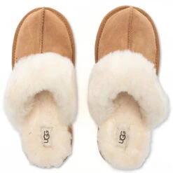 Ugg Kids Cozy II Slipper - Chestnut 9 Ugg Kids Cozy II Slipper - Chestnut -Fashion Clothing Store UGG Kids Cozy II Slipper Chestnut 1019065K CHE 01 16 2022 01 4
