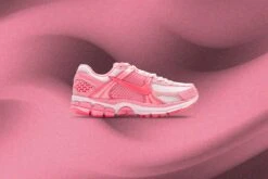 Nike Women's Zoom Vomero 5 - Pink Foam/Hot Punch/Pink Foam -Fashion Clothing Store Women s Zoom Vomero 5 Pink Foam Hot Punch Pink Foam FQ0257 666 07 26 23 Feature KN 66660674 adb8 4c5b bb2d d5e80d39f4ee