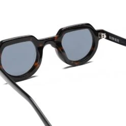 Tani Sunglasses - Tortoise Black/Black -Fashion Clothing Store brain dead tani sunglasses tortoise blackblack bds20a08001025br03 os 3