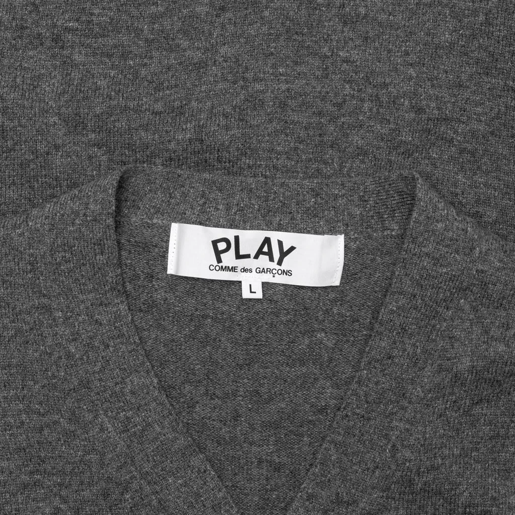 Knit Cardigan Red Heart - Grey 5 Knit Cardigan Red Heart - Grey - Image 3