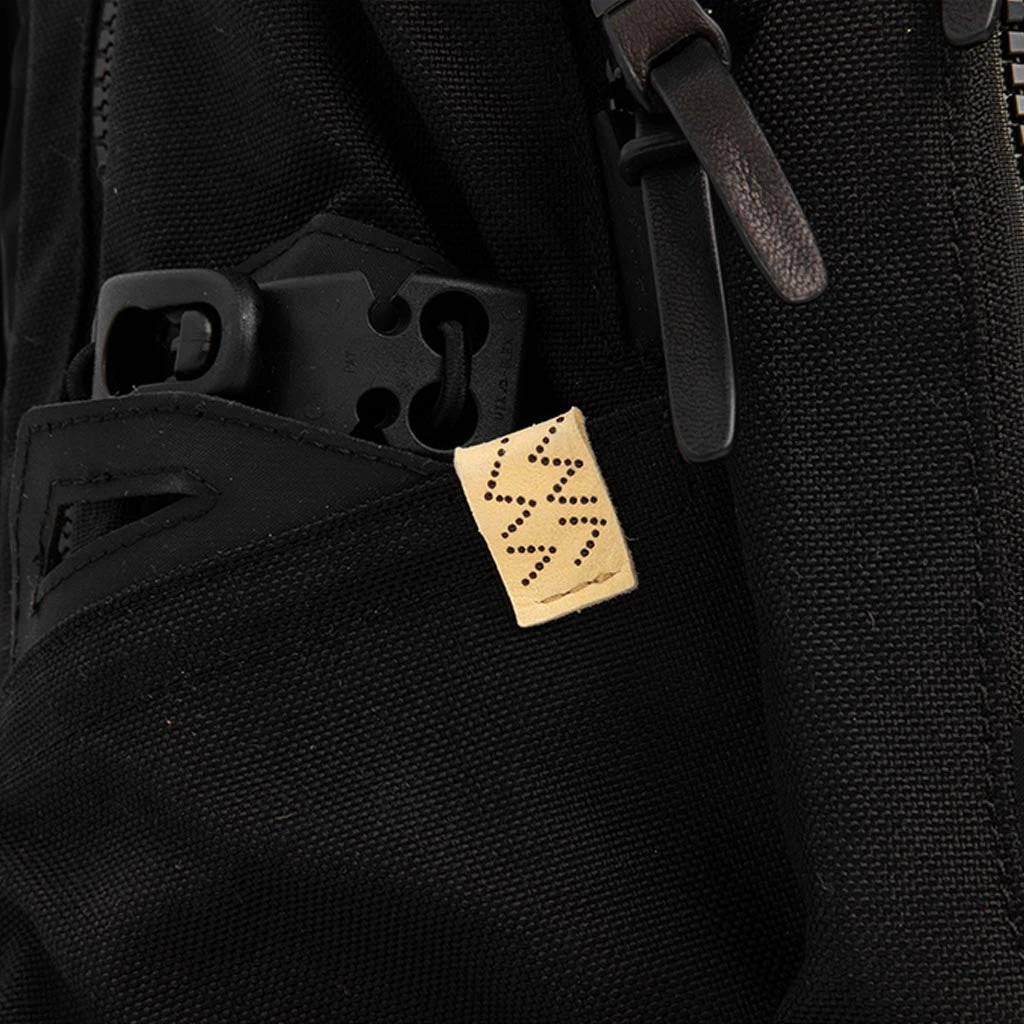 Cordura 20L 'Veg Lamb' - Black 5 Cordura 20L 'Veg Lamb' - Black - Image 3